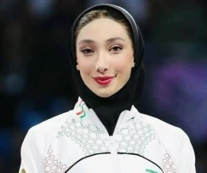 مبینا نعمت زاده